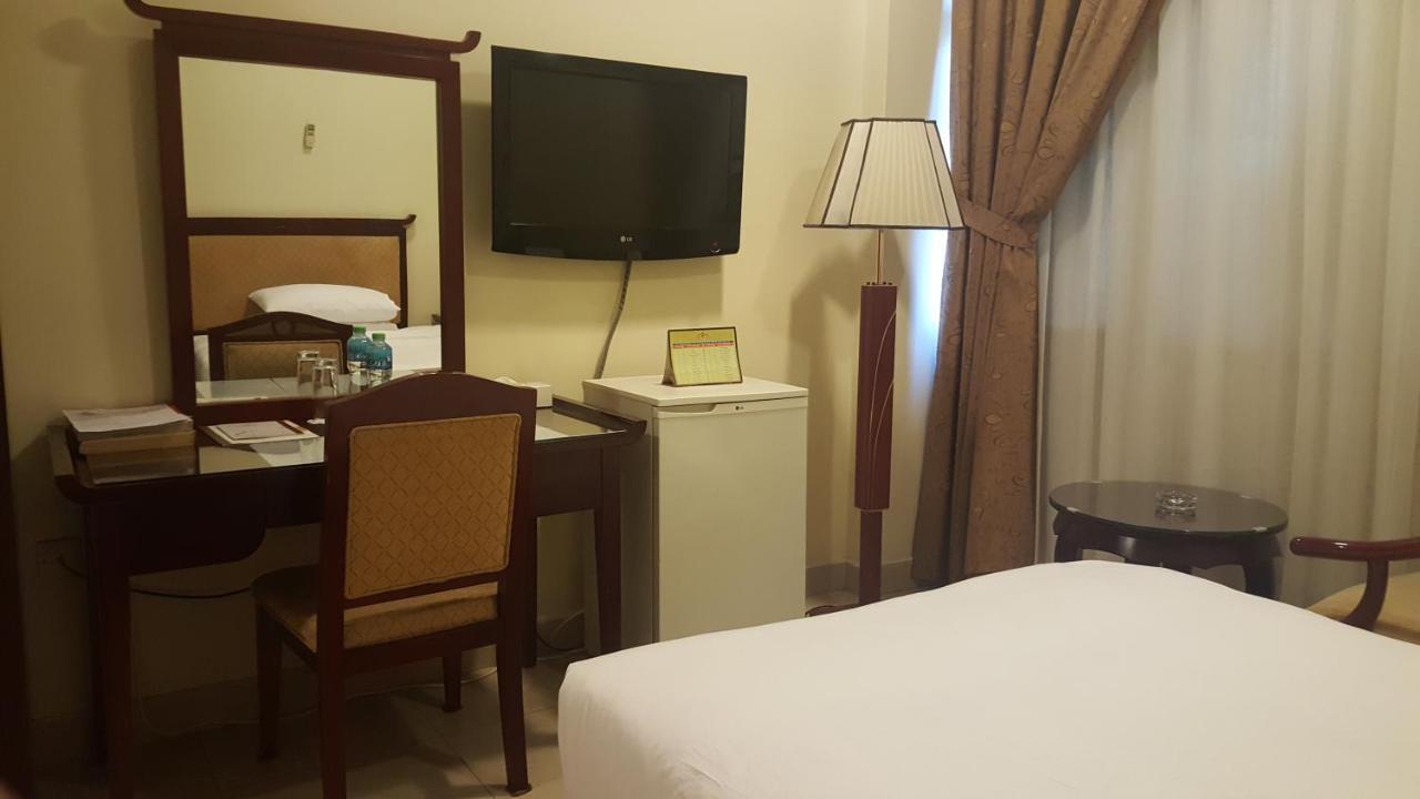 Al Muntazah Plaza Hotel Doha Exterior photo